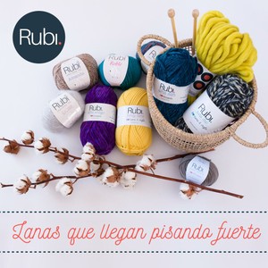 Cómo Tejer un Tapete Redondo Colorido para Decorar Mesas y Cojines a  Crochet : r/KnittingandCrochet