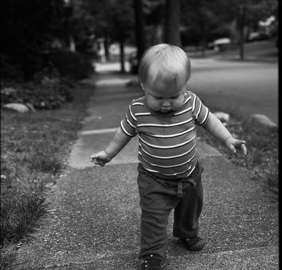 baby walking