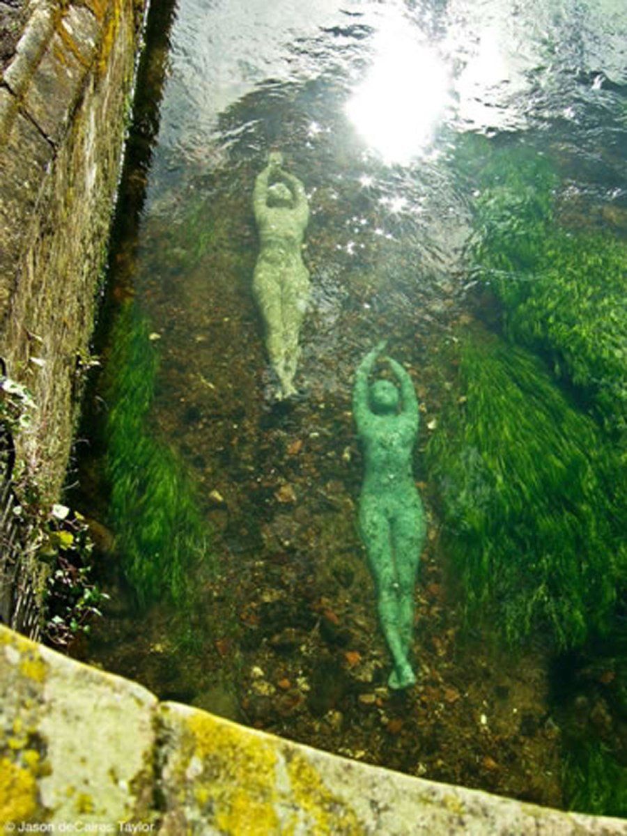 Nadadoras en Canterbury