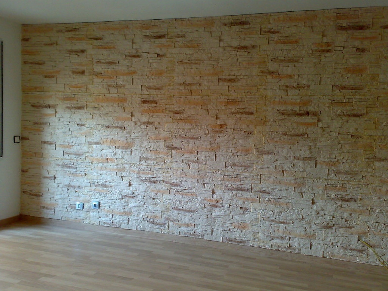 Revestir pared con piedra: guía en 5 pasos
