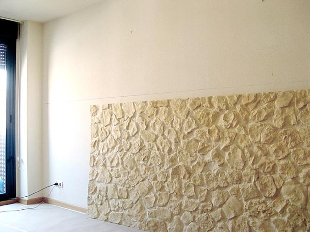 Renueva las paredes con molduras y paneles decorativos - Noveno Ce  Molduras  pared, Revestimiento de paredes interiores, Panel decorativo pared