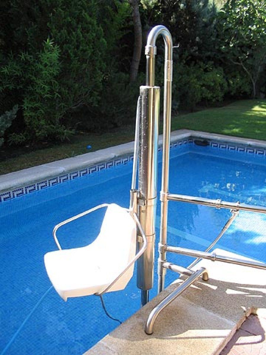 silla minusvalido piscina