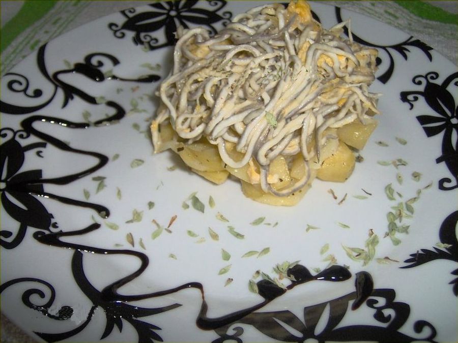 Patatas con gulas