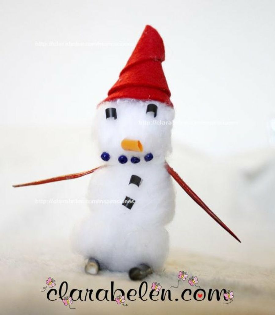 Muñecos de nieve caseros. Manualidades y recetas navideñas para niños