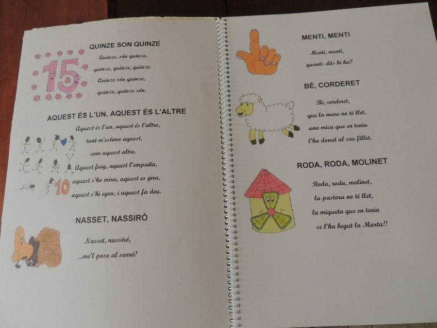 Libro De Canciones Cancionero Manualidades Y aunque hagan mucho ruido con el despertador pin pon no hace caso y vuelve a despertar. libro de canciones cancionero
