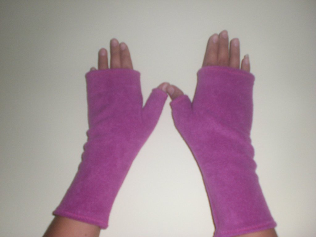 4 formas de hacer guantes sin dedos - wikiHow