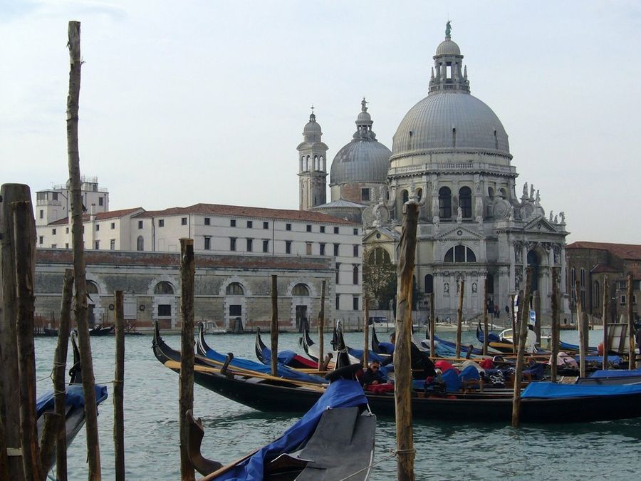 Santa María della Salute - Flickr - James & Vilija