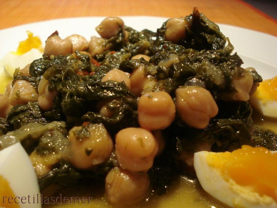 Garbanzos con espinacas