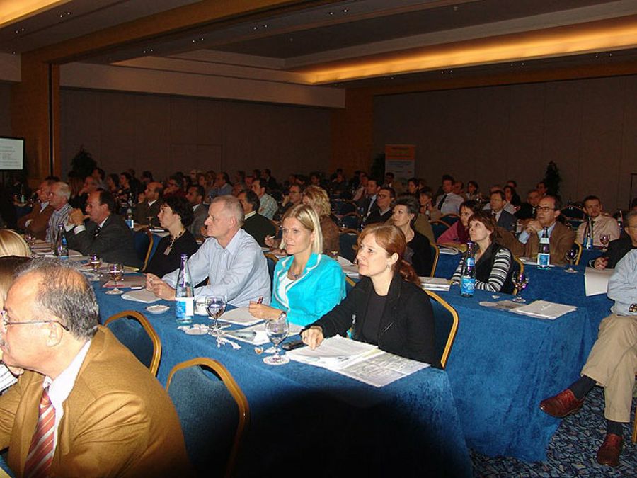 asistentes conferencia