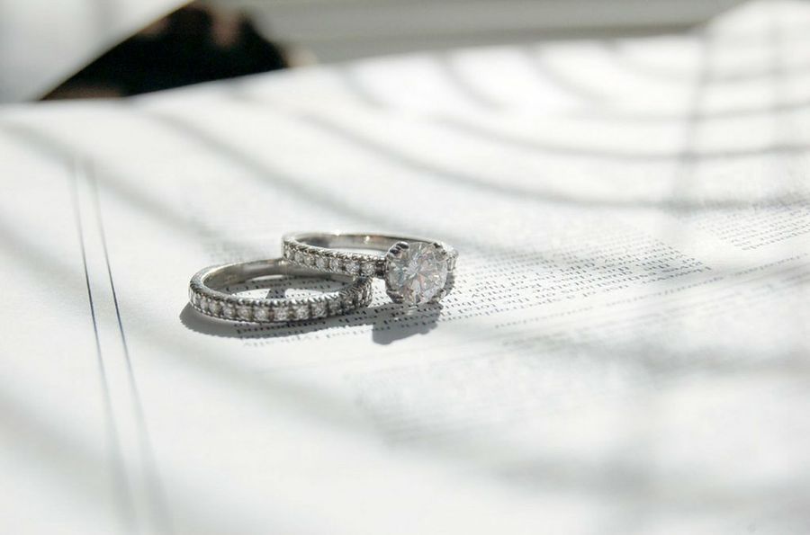 anillo de boda