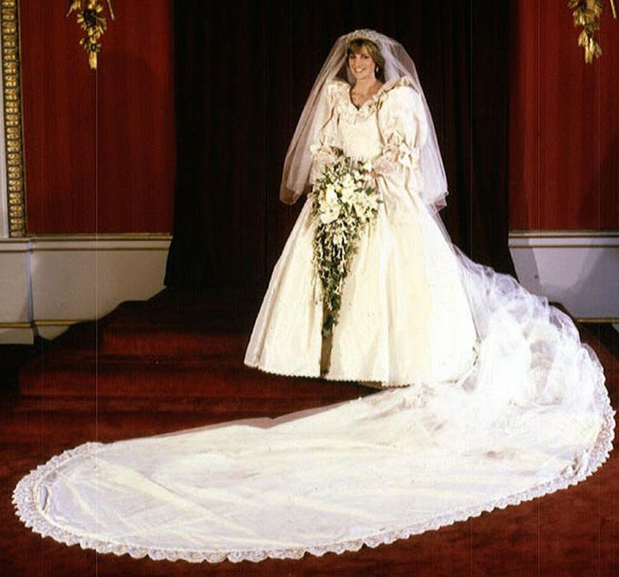 Vestidos de novia inspirados en los 80 | Bodas