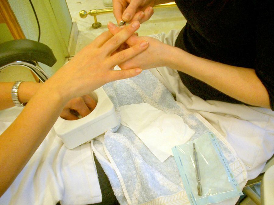 Repasando las cutículas