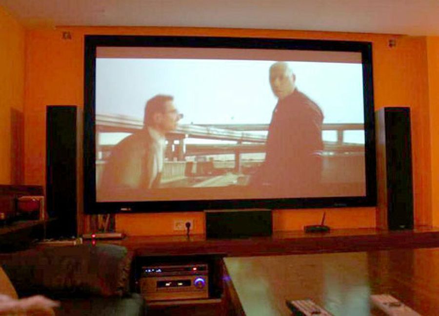 sala de cine casa domux