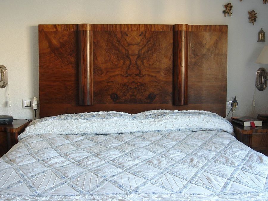How to make your bed higher without a box spring