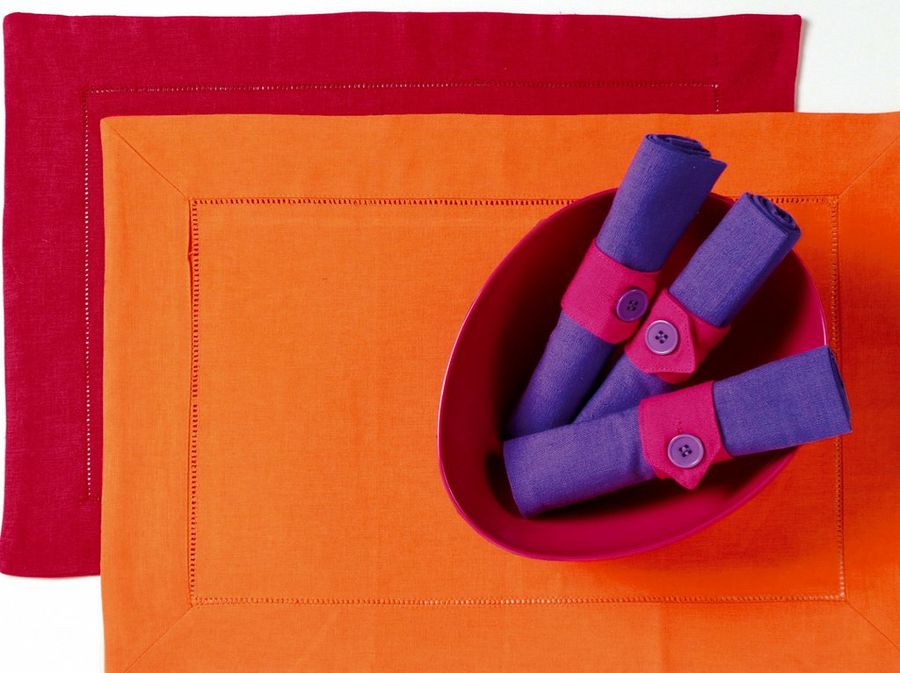 Tapicería roja y azul 