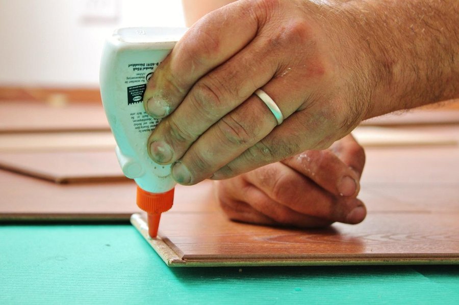 How to Remove Carpenter's Glue