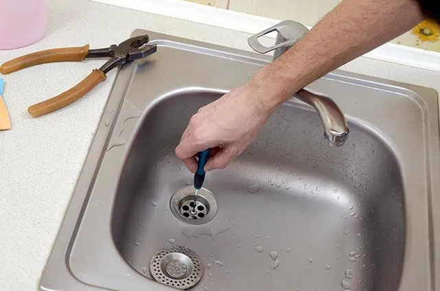 Vídeo tutorial. Cómo instalar un sifón de fregadero de cocina