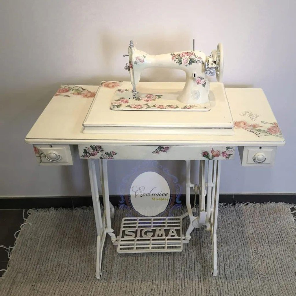Como hacer una Mesa con el Pie de una maquina de coser antigua